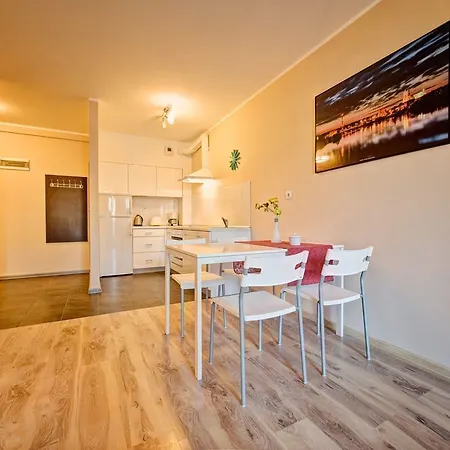 Apartment E-apartamenty Koscielna 30 Poznan