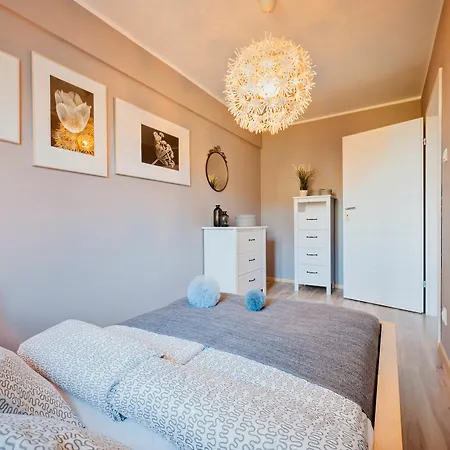 E-apartamenty Koscielna 30 Apartment Poznan