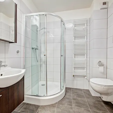 E-apartamenty Koscielna 30 Apartment *